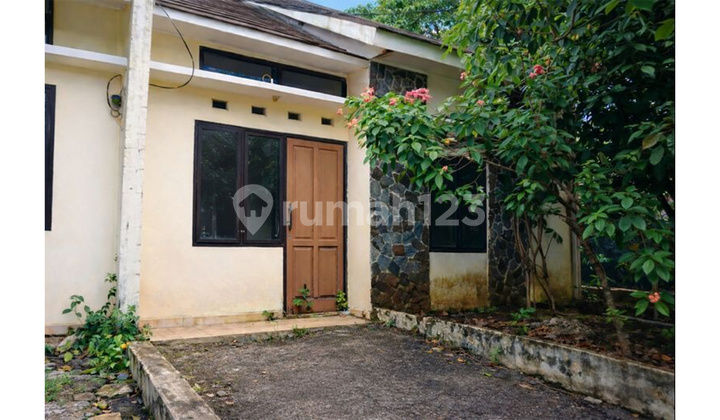Dijual Rumah Strategis Dekat Stasiun Cilebut Bogor