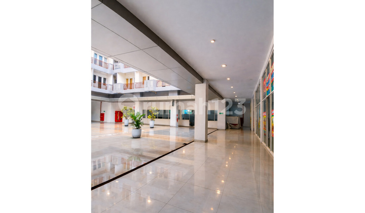 For Rent Nice Kiosk in Front of Children's Playground & Swimming Pool Sentul City 2