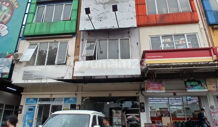 DISEWA RUKO 3.5LT LOKASI TERDEPAN PASAR BERSIH SENTUL SSC101 102 2