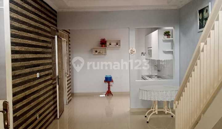 2-STORY HOUSE FOR ANNUAL RENT, FURNISHED IN GOOD CONDITION, VICTORIA SENTUL CITY 2-STORY HOUSE FOR ANNUAL RENT, FURNISHED IN GOOD CONDITION, VICTORIA SENTUL CITY