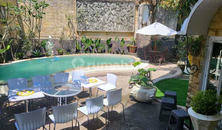 FOR SALE COOL COMFORTABLE HOUSE 2 STORIES MEDITERRANEAN SWIMMING POOL 2 SSR781