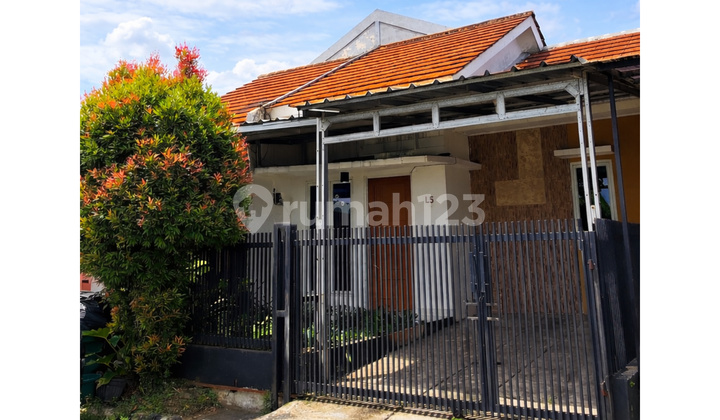 For Sale, Siaphuni House with Carport, Negotiable, Griya Cilebut Asri, Bogor, Bo201