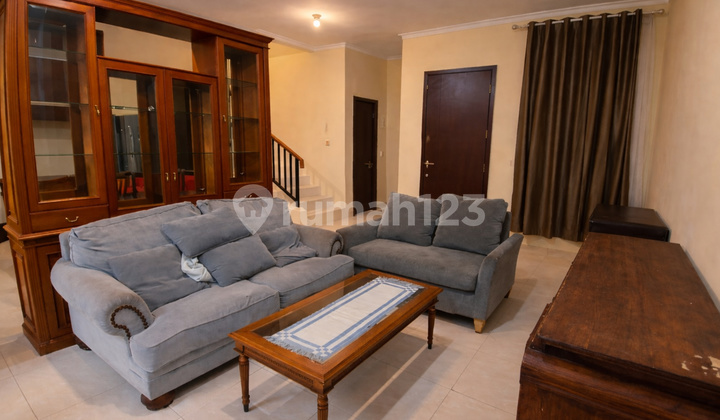 For Rent Premium 2-Story House Monthly Furnished Ready-to-Occupy Sentul City 2