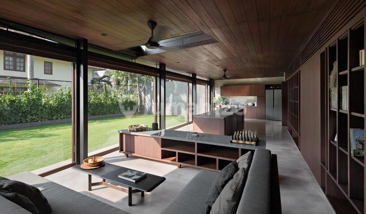 For Sale Luxurious House In Alamanda Rancamaya, Bogor Bo101 2