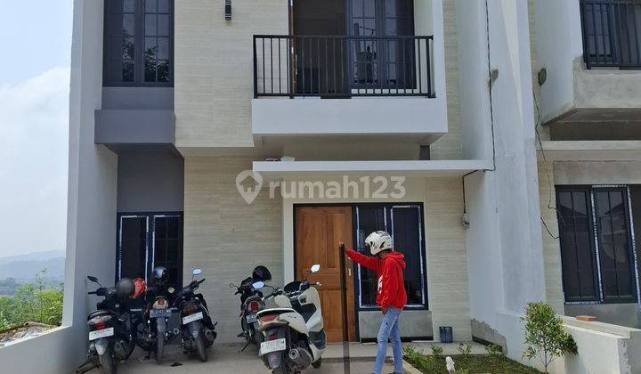 Rumah 2 Lantai Murah Lokasi Strategis Dekat  Jln Raya Pudakpayung 1