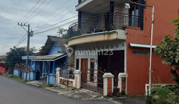 RUMAH KARANGJATI 2 LANTAI SIAP HUNI PINGGIR JALAN  2