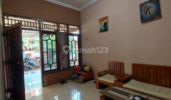 DIJUAL RUMAH BANYUMANIK DENGAN TANAH LUAS  2