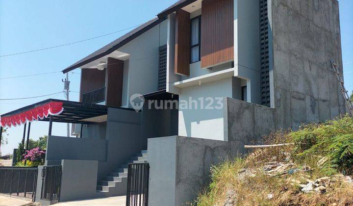 Rumah Ngaliyan Mewah 2 Lantai Ready View Laut 2