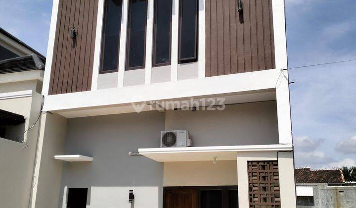 RUMAH 2 LANTAI MODERN SIAP HUNI CLUSTER PUDAKPAYUNG 1