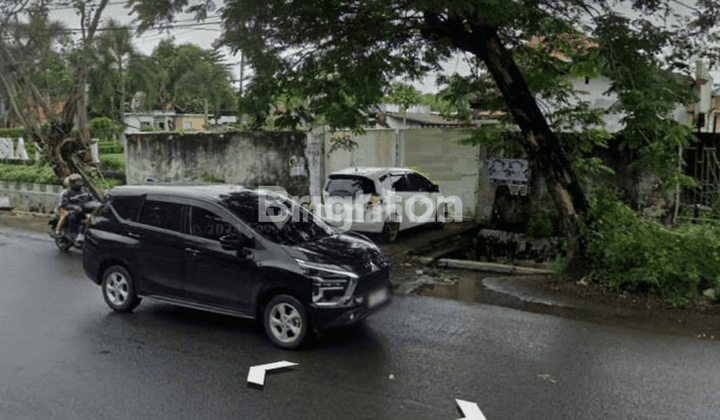 KAN GUDANG DI JL ARIEF RAHMAN HAKIM ROW JALAN LEBAR , STRATEGIS 1