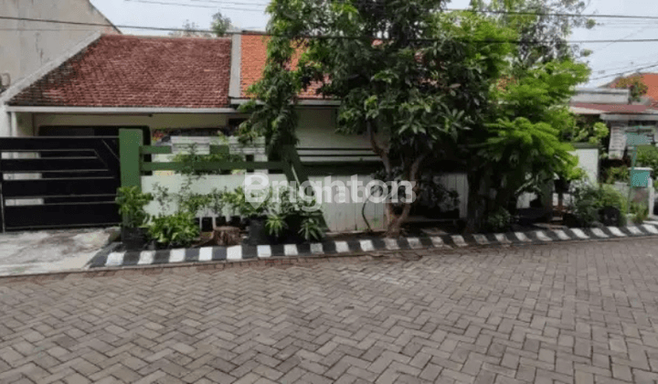 RUMAH MEDOKAN AYU POSISI HOOK LOKASI STRATEGIS DEKAT UPN 1