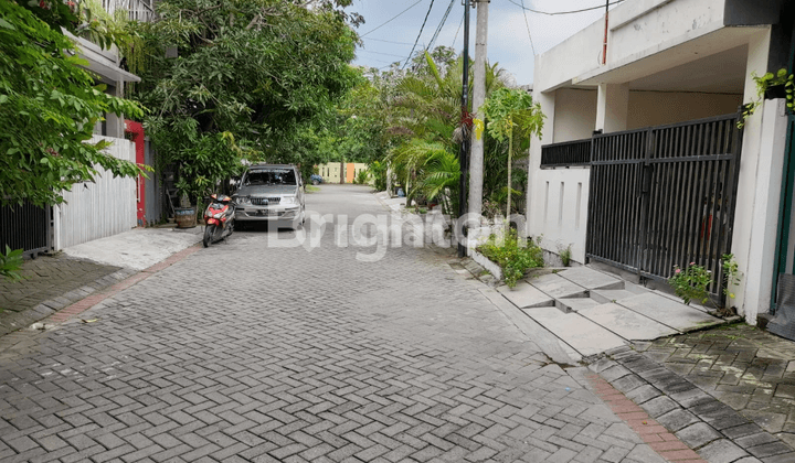 RUMAH STRATEGIS BEBAS BANJIR DI GRAND DELTASARI UNDER 1M 2