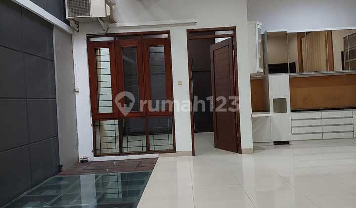 House for Rent in Batununggal, Bandung