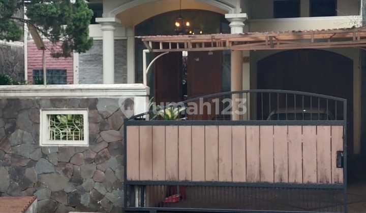 Jual Rumah Strategis Perumahan Dago Bandung 1