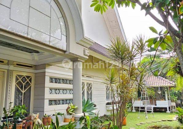 Jual Rumah Strategis Nyaman Setrasari Bandung 1