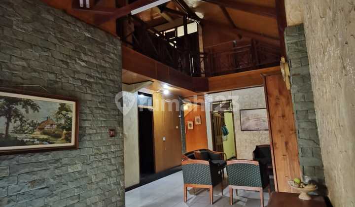 Jual Rumah Strategis Daerah Dago  Bandung 2