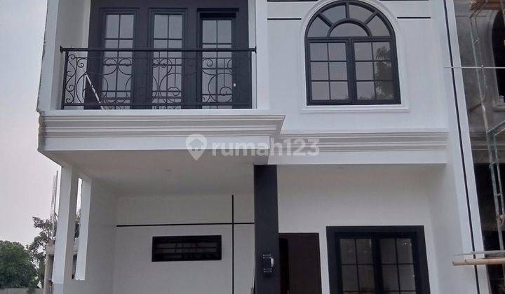 Rumah 2 Lantai Siap Huni Deket Rs Bhayangkara Brimob Stasiun Ui  1