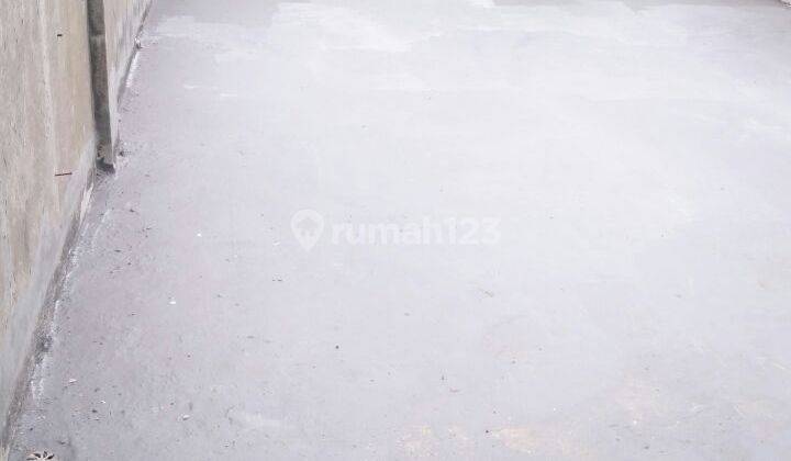 Disewakan Ruko Pinggir Jalan Bagus Siap Huni Depok 3