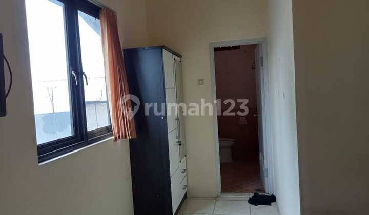 Jual Cepat Rumah Kos an Pinggir Jalan Siap Huni Jakarta Barat 2