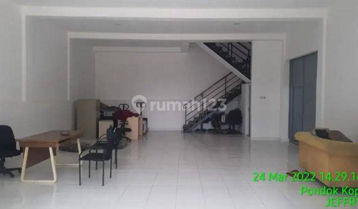 Dijual Cepat Gudang Berbentuk Ruko Kantor Jalan Raya Pondok Kopi 8