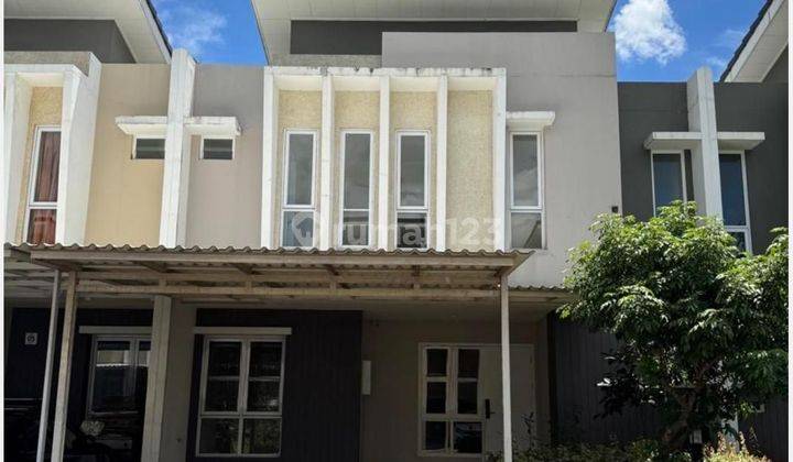 Di Jual Rumah 2 Lantai  Siap Huni.  1