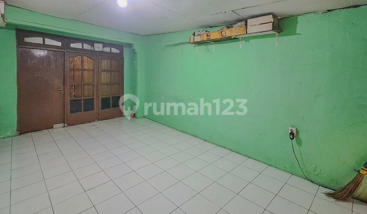 Rumah Klasik Dekat MRT Lebak Bulus, Pondok Pinang, Ciputat, Tol