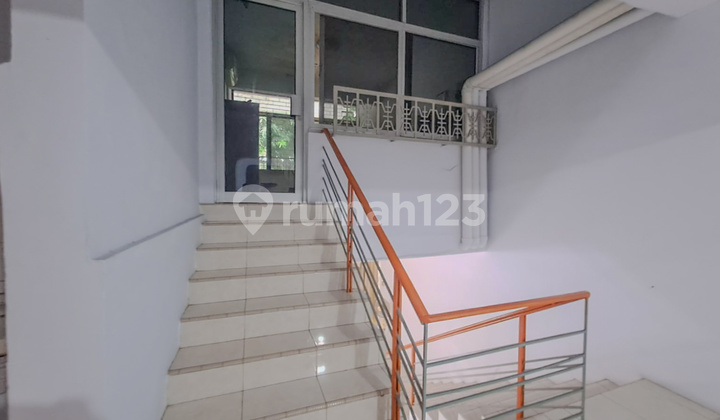 Rumah Klasik di Sawah Besar Dekat Kemayoran Cempaka Putih Menteng 2