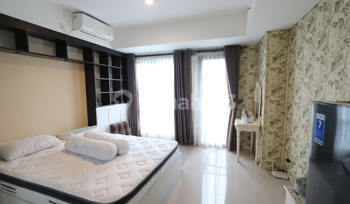 Breeze Bintaro Apartment near Bintaro Plaza Sta. Pondok Ranji