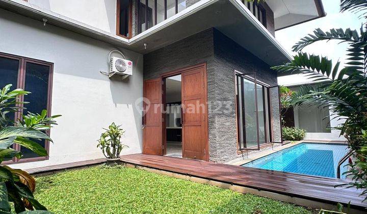 Kemang Modern Tropical House Unit B Lokasi Strategis Premium  1