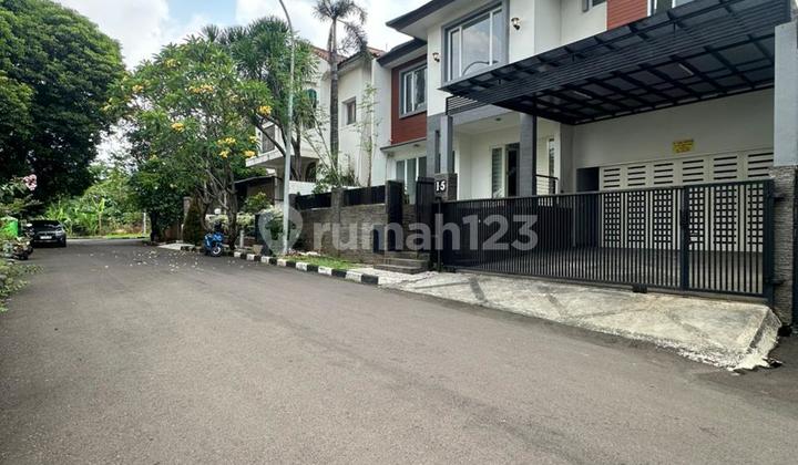 Rempoa Bintaro Jakarta Selatan Modern House Dalam Komplek  2