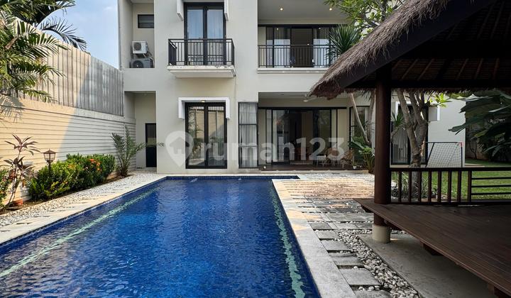 Cipete Fatmawati Modern Tropical House Cluster One Gate System  2