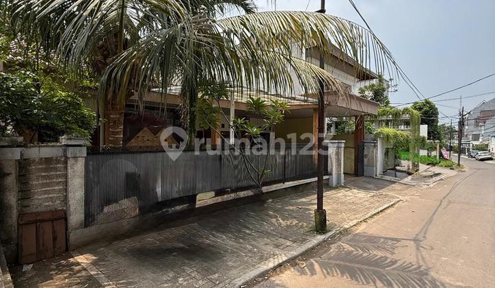 Cilandak Rumah Terawat Siap Huni Dekat MRT 2