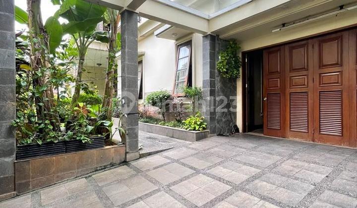 Pondok Indah Classic Mediterranean House