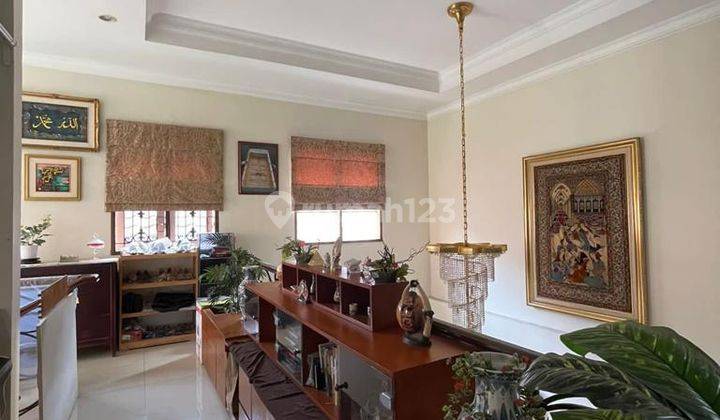 Pondok Indah Classic Mediterranean House
