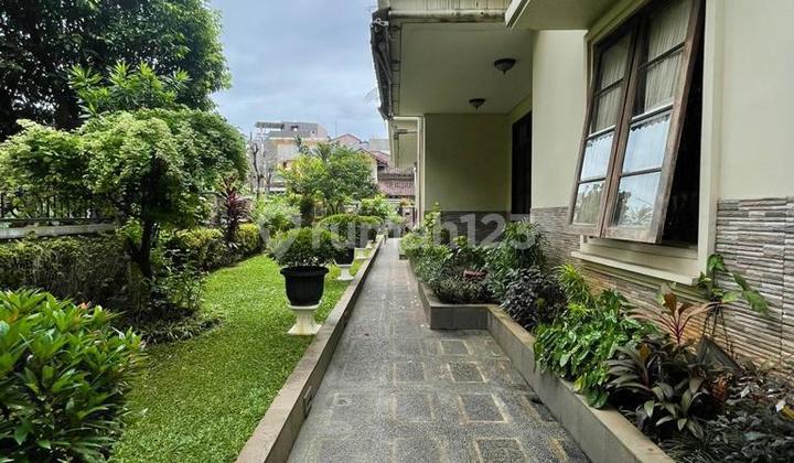 Pondok Indah Classic Mediterranean House