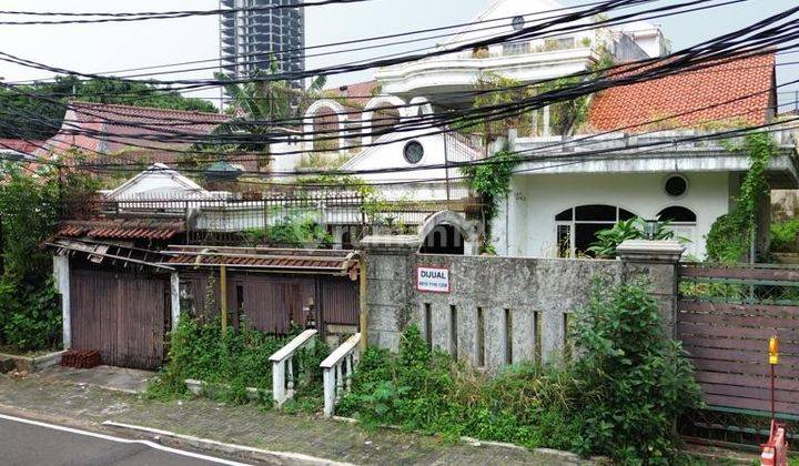 Menteng Rumah Hitung Tanah Lokasi Strategis Bentuk Tanah Kotak  2