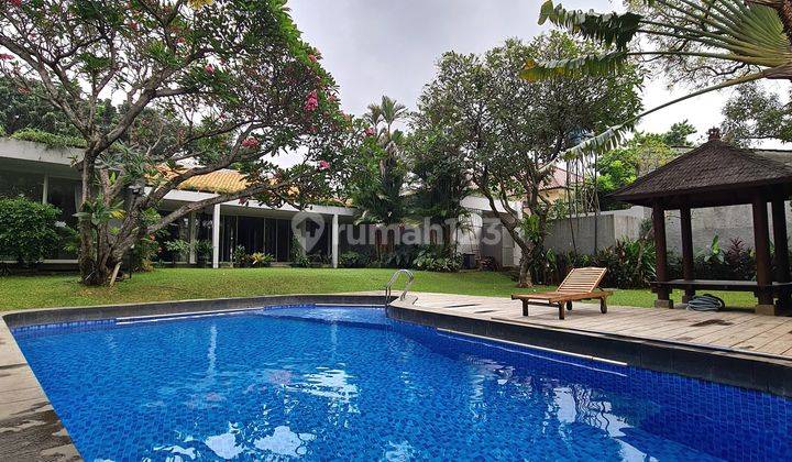 Kemang Timur Luxurious Tropical Garden House Lokasi Strategis  1