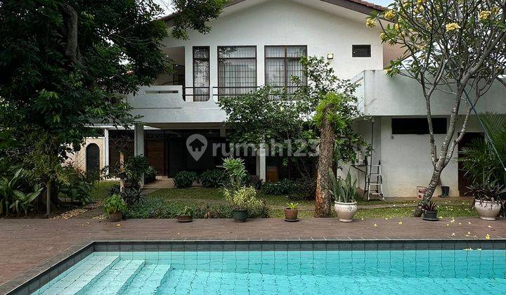 Kemang - Lokasi Premium Jalan Lebar Bentuk Tanah Ngantong  1