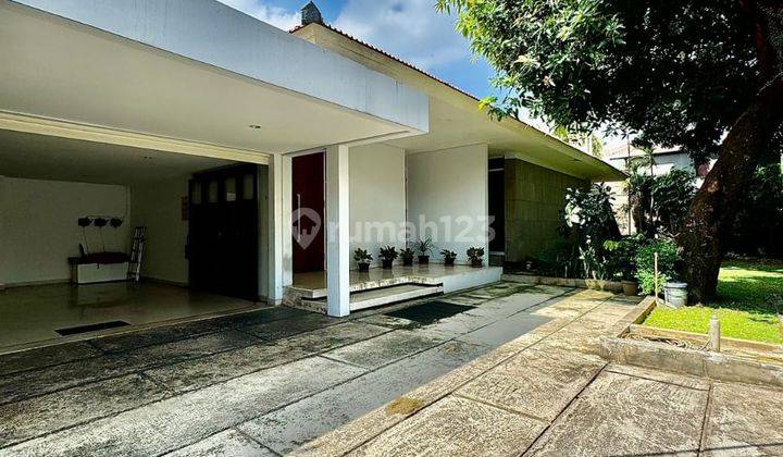 Kemang - Tropical Garden House Halaman Luas Lokasi Premium  2