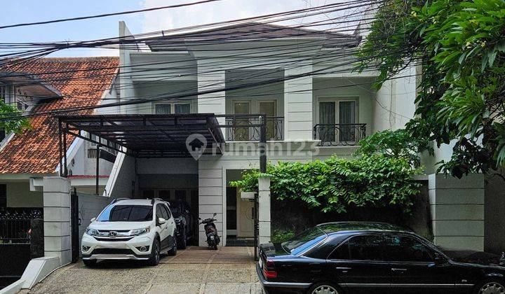 Kebayoran Baru Modern Classic House Prime Area Lokasi Strategis  1