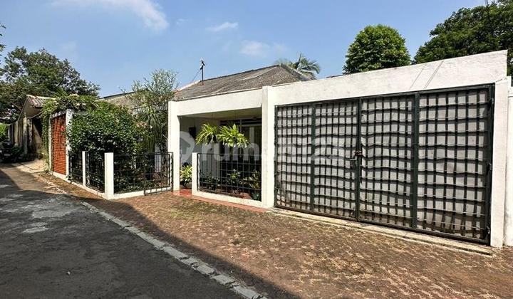 Kebayoran Lama Rumah Terawat Hitung Tanah Lokasi Strategis Kebayoran Lama Rumah Terawat Hitung Tanah Lokasi Strategis