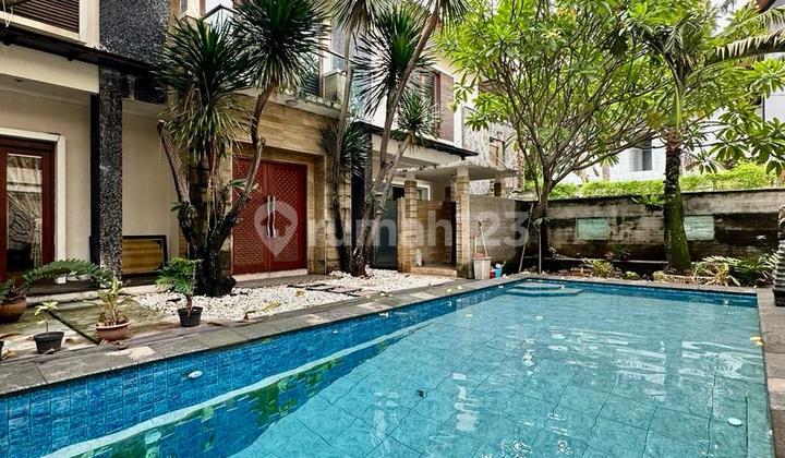 Cipete Rumah Siap Huni Modern Tropical House Dalam Komplek  2