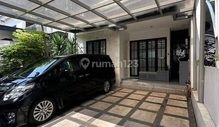 Lebak Bulus Rumah Dalam Townhouse Semi Furnished Turun Harga  2