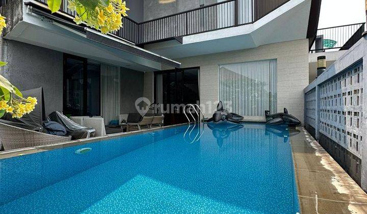 Kemang Ampera Luxurious Modern Townhouse One Gate Turun Harga  1