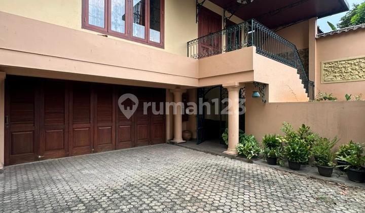 Cipete Kemang Ethnic Classic House Lingkungan Nyaman 2