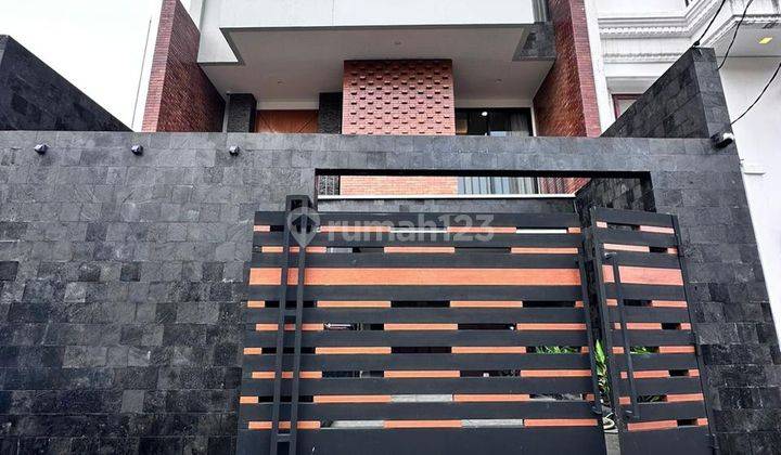 Cipete Cilandak Lokasi Strategis Brand New House Semi Furnished  2