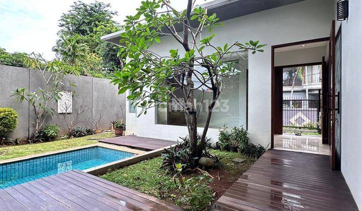 Kemang Modern Tropical House Unit A Posisi Hoek Lokasi Tenang  2