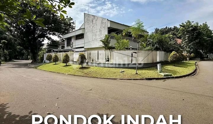 Pondok Indah Rumah Siap Huni Prime Area Depan Taman Posisi Hoek