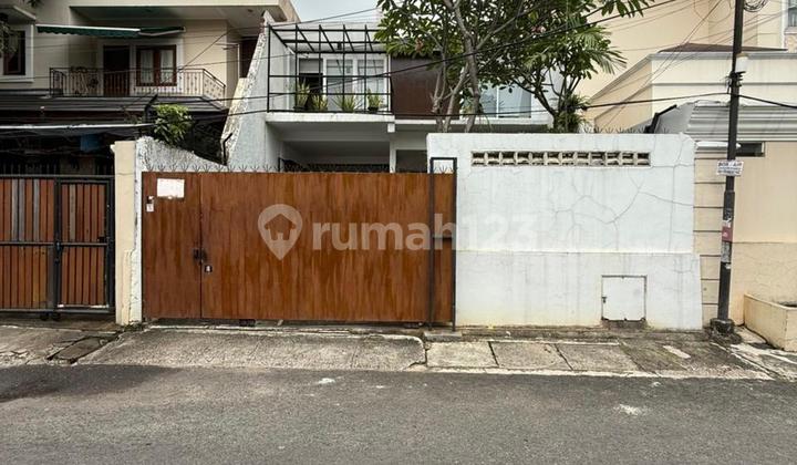 Cipete Ready-to-Occupy House Strategic Location Easy Access Wide Road 2