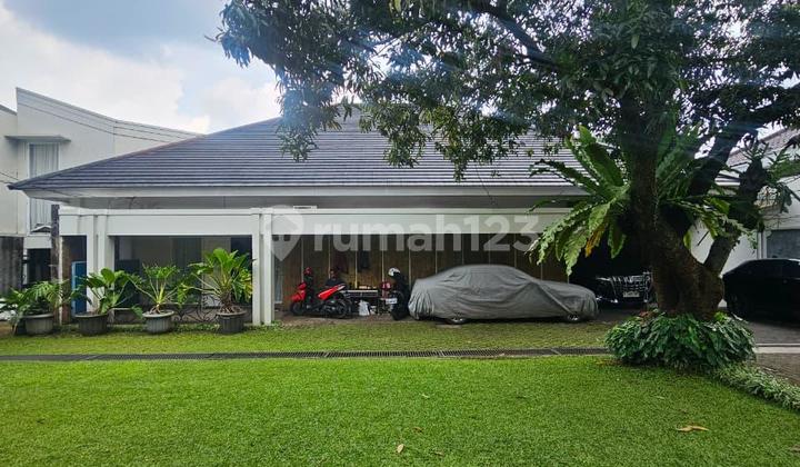 Ready-to-Occupy House in Lebak Bulus, Spacious Yard, Quiet and Comfortable Location 2